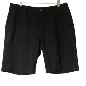 Callaway Golf Shorts Black Size 35 Waist